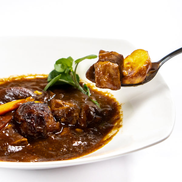 ふるさと納税 北海道 富良野市 ふらの野菜のビーフシチュー　260g×4食セット 北海道富良野市ふらの・北海道野菜のビーフシチュー 260g×4袋 (お肉